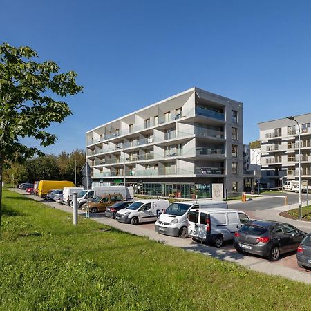 Solaris Park Apartment Tauron Arena By Renters Prestige Krasków Exterior foto
