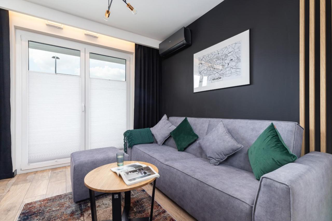 Solaris Park Apartment Tauron Arena By Renters Prestige Krasków Exterior foto