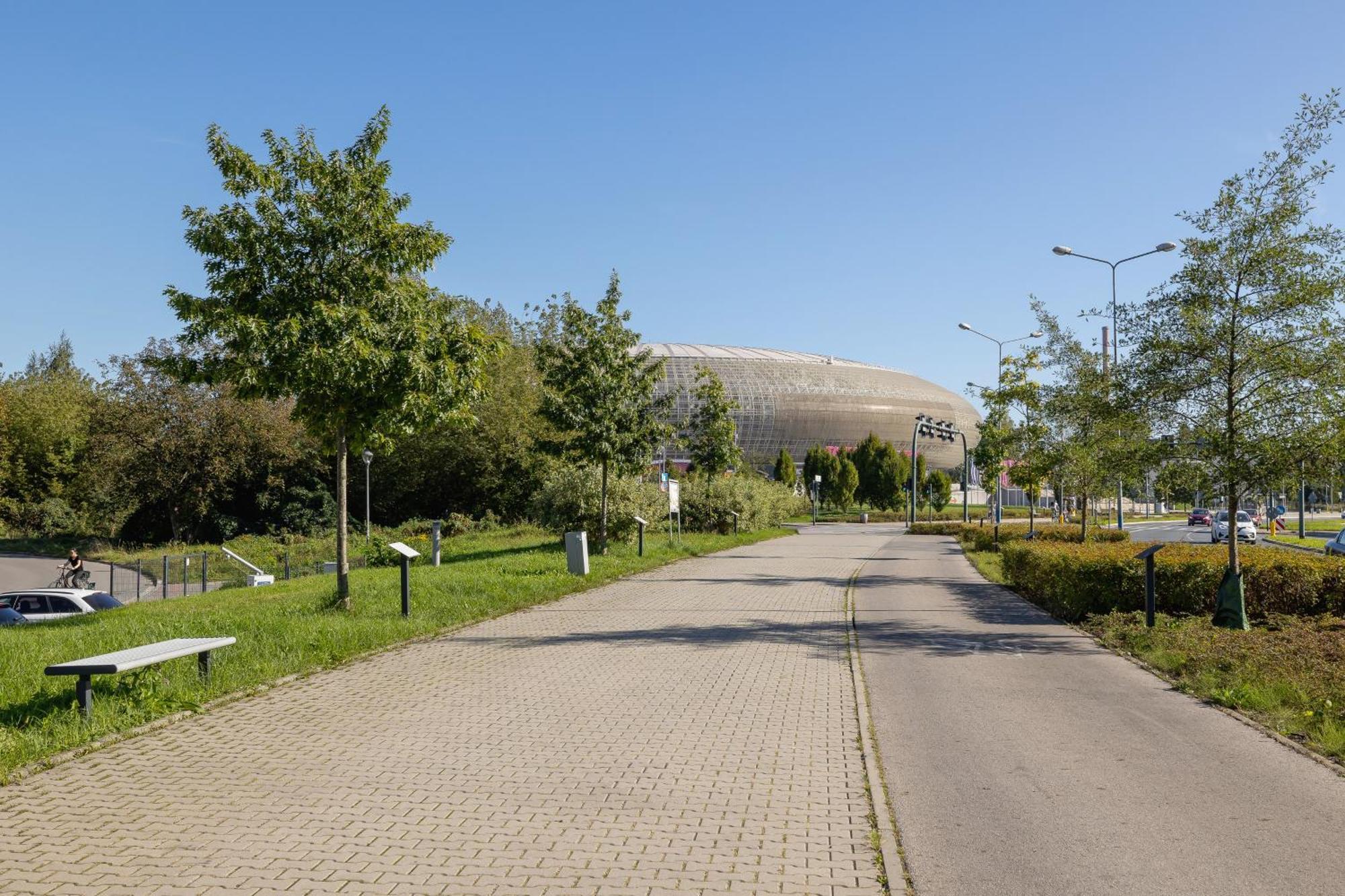Solaris Park Apartment Tauron Arena By Renters Prestige Krasków Exterior foto